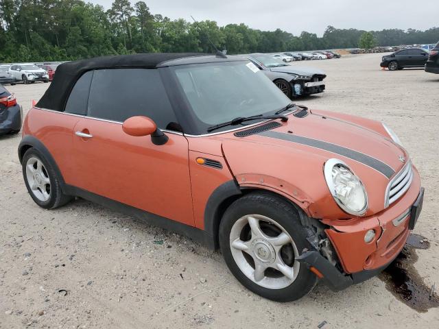 WMWRF33596TF65675 - 2006 MINI COOPER ORANGE photo 4