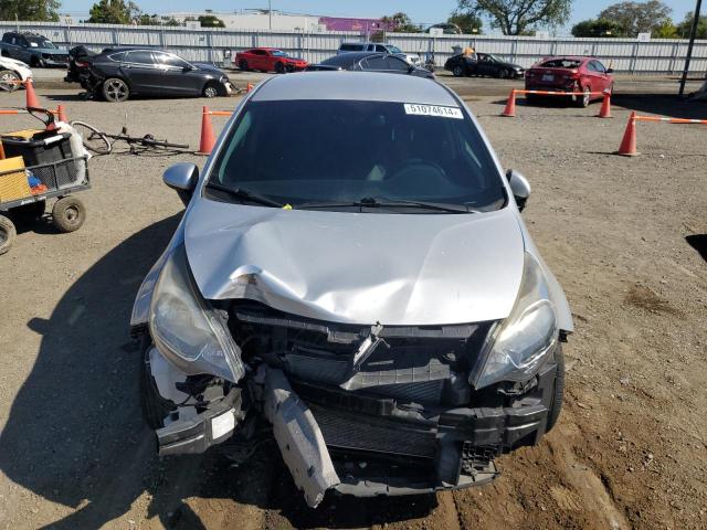 KNADM4A35G6668337 - 2016 KIA RIO LX SILVER photo 5