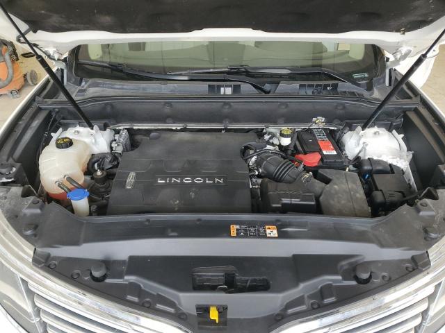 2LMPJ8LR3JBL14553 - 2018 LINCOLN MKX RESERVE WHITE photo 11
