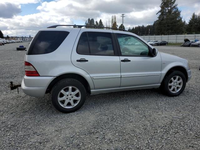 4JGAB72E7XA110253 - 1999 MERCEDES-BENZ ML 430 SILVER photo 3