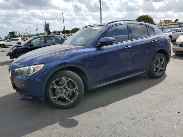 ZASFAKPN4J7B67062 - 2018 ALFA ROMEO STELVIO SPORT Blau Foto 1