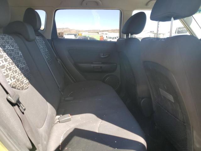 KNDJT2A20B7339570 - 2011 KIA SOUL + GREEN photo 10