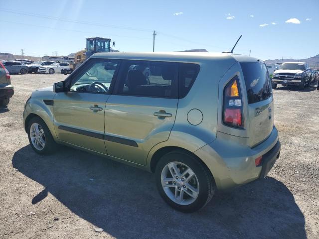 KNDJT2A20B7339570 - 2011 KIA SOUL + GREEN photo 2