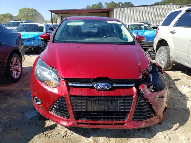 1FADP3J25EL388157 - 2014 FORD FOCUS TITANIUM RED photo 5