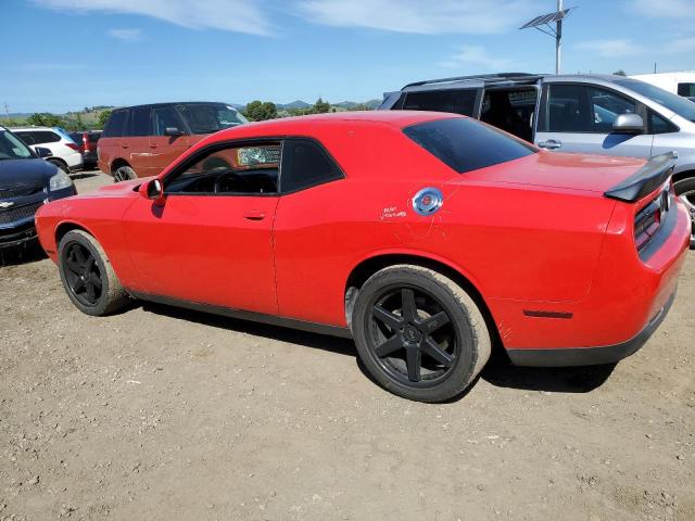 2C3CDZAG5GH137463 - 2016 DODGE CHALLENGER SXT RED photo 2