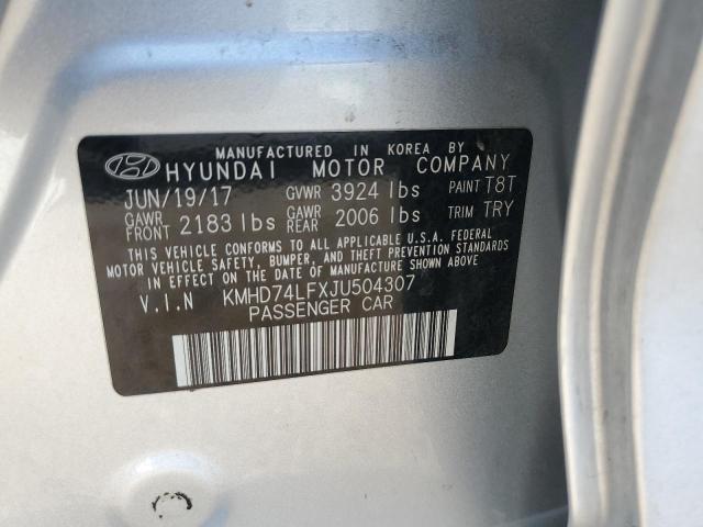 KMHD74LFXJU504307 - 2018 HYUNDAI ELANTRA SE SILVER photo 12