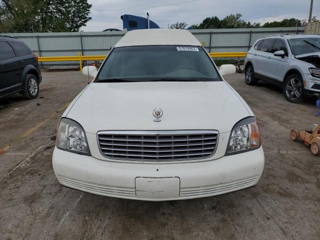 1GEEH90Y4YU500439 - 2000 CADILLAC PROFESSION WHITE photo 5