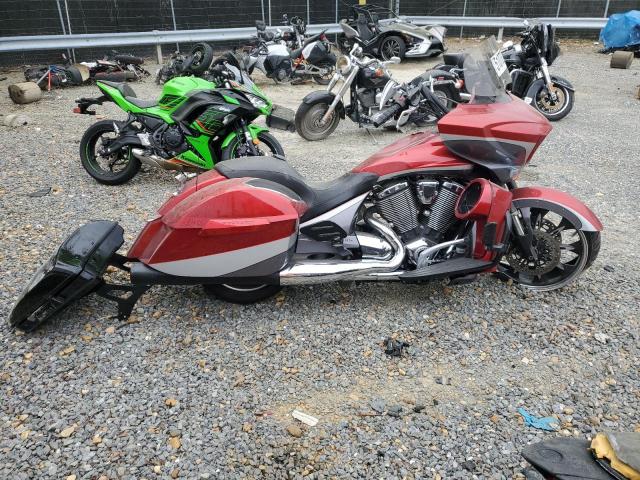 5VPYW36N4F3039267 - 2015 VICTORY MOTORCYCLES MAGNUM BURGUNDY photo 1