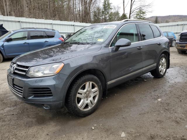 2014 VOLKSWAGEN TOUAREG V6, 