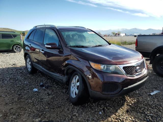 5XYKT4A24DG349363 - 2013 KIA SORENTO LX BURGUNDY photo 4