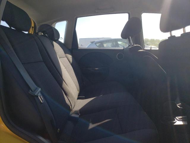 KL1TD66677B768340 - 2007 CHEVROLET AVEO BASE YELLOW photo 10