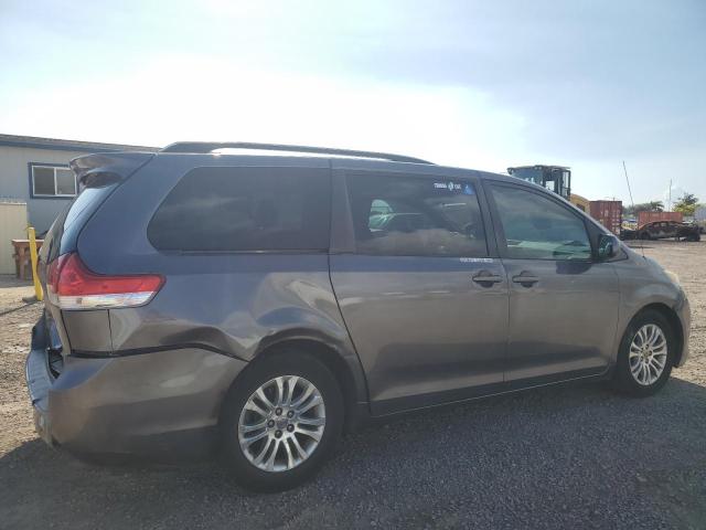 5TDYK3DCXCS182617 - 2012 TOYOTA SIENNA XLE CHARCOAL photo 3