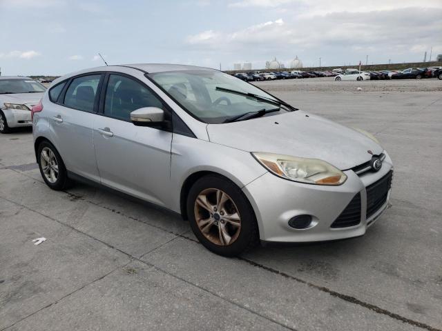 1FADP3K28EL408433 - 2014 FORD FOCUS SE SILVER photo 4