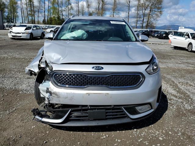 KNDCC3LC6H5072315 - 2017 KIA NIRO EX SILVER photo 5