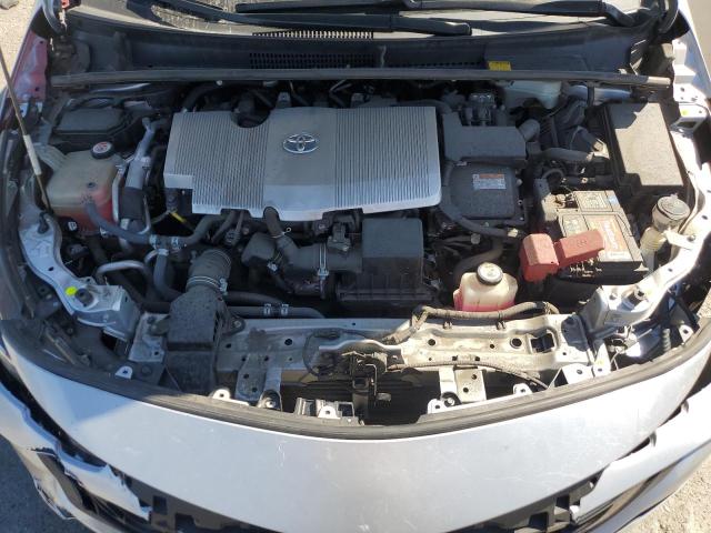 JTDKARFP0H3011024 - 2017 TOYOTA PRIUS PRIM ვერცხლისფერი ფოტო 11