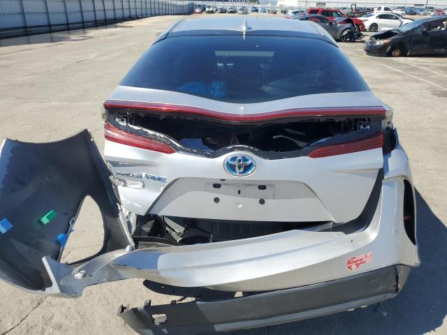 JTDKARFP0H3011024 - 2017 TOYOTA PRIUS PRIM ვერცხლისფერი ფოტო 6