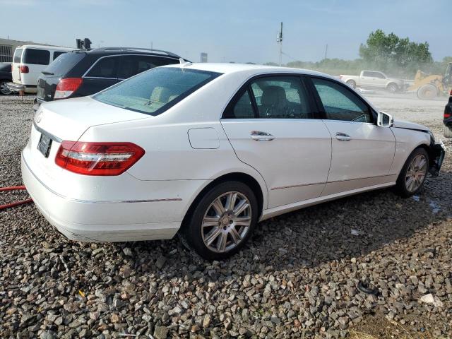 WDDHF5KB8DA745775 - 2013 MERCEDES-BENZ E 350 WHITE photo 3