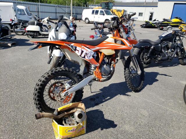 VBKXCK431JM177400 - 2018 KTM 250 XC-F TWO TONE photo 4