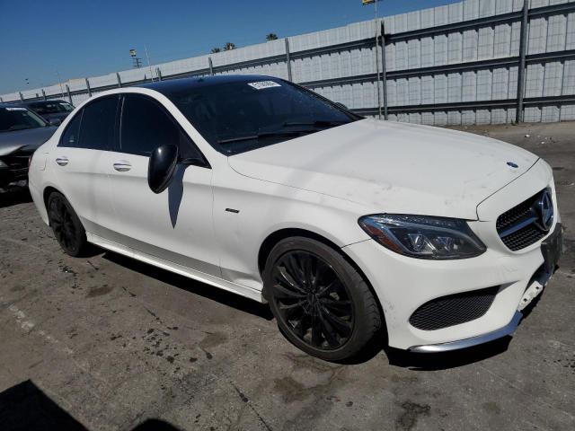 55SWF6EB6GU112141 - 2016 MERCEDES-BENZ C 450 4MATIC AMG WHITE photo 4