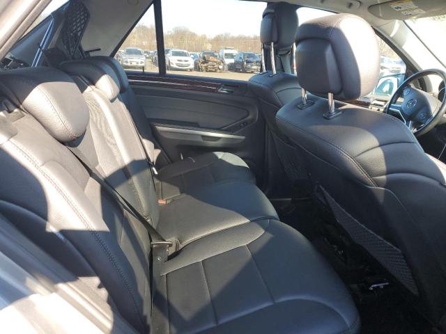 4JGBB8GB3BA730227 - 2011 MERCEDES-BENZ ML 350 4MATIC GRAY photo 11