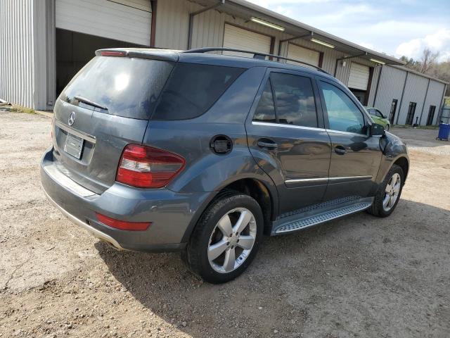 4JGBB8GB4AA560135 - 2010 MERCEDES-BENZ ML 350 4MATIC GRAY photo 3