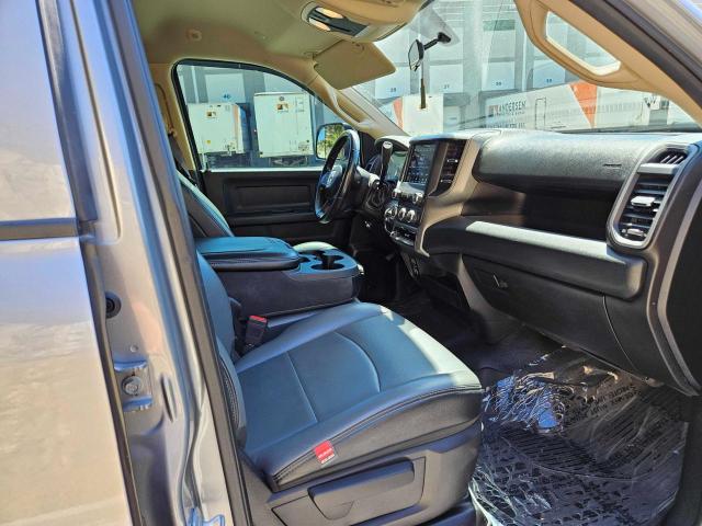 3C6UR5CL0LG244426 - 2020 RAM 2500 TRADESMAN Gri fotoğraf 5