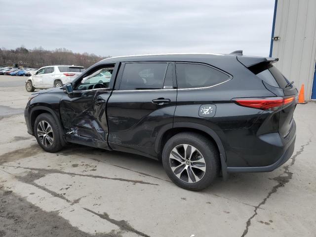 5TDGZRBH5MS061858 - 2021 TOYOTA HIGHLANDER XLE BLACK photo 2