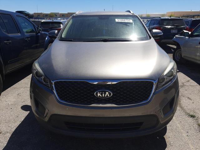 5XYPG4A53GG102599 - 2016 KIA SORENTO LX GRAY photo 5