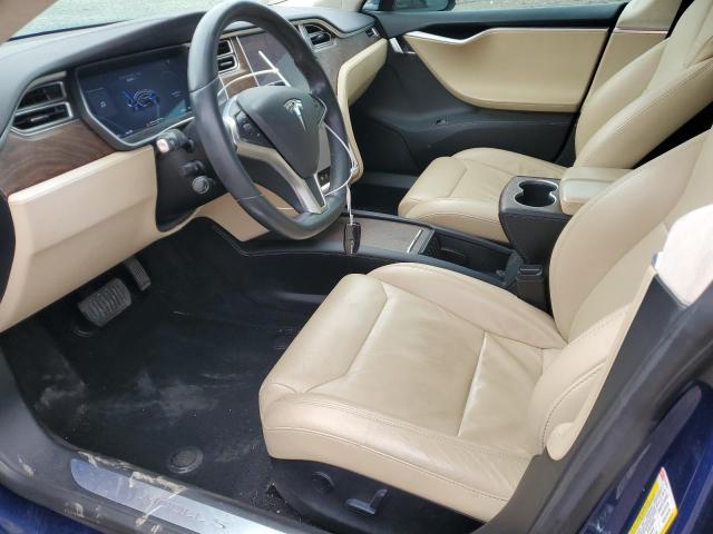 5YJSA1E2XHF210673 - 2017 TESLA MODEL S ლურჯი ფოტო 7