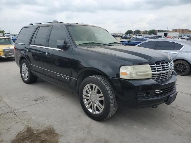 5LMFU27588LJ02287 - 2008 LINCOLN NAVIGATOR შავი ფოტო 4