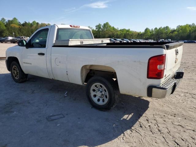 1GCEC14X68Z105708 - 2008 CHEVROLET SILVERADO C1500 WHITE photo 2