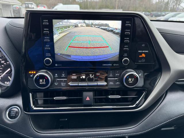 5TDGZRBH2MS537998 - 2021 TOYOTA HIGHLANDER XLE BLUE photo 12