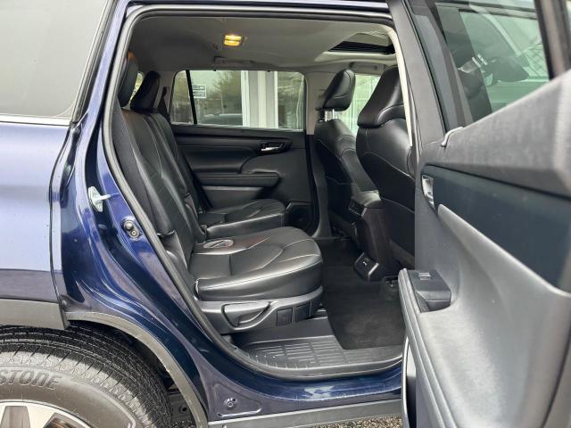 5TDGZRBH2MS537998 - 2021 TOYOTA HIGHLANDER XLE BLUE photo 6