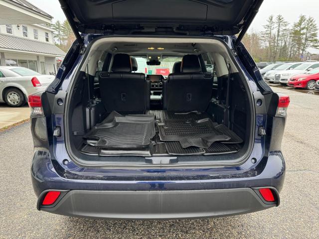 5TDGZRBH2MS537998 - 2021 TOYOTA HIGHLANDER XLE BLUE photo 7