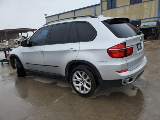 5UXZV4C53CL750341 - 2012 BMW X5 XDRIVE35I SILVER photo 2