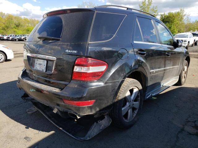 4JGBB8GB4BA695410 - 2011 MERCEDES-BENZ ML 350 4MATIC BLACK photo 3