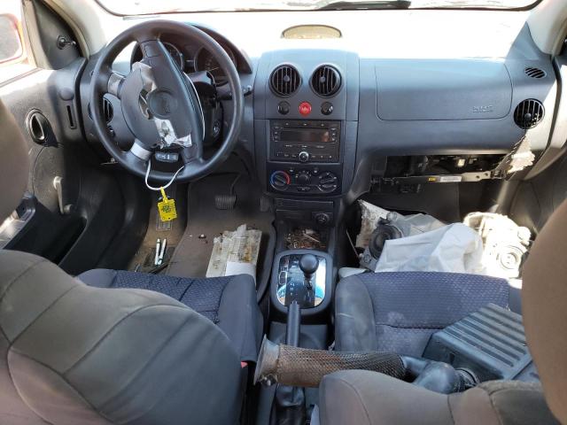 KL1TD56656B628702 - 2006 CHEVROLET AVEO BASE RED photo 8