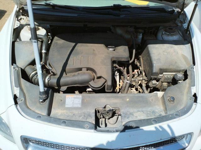 1G1ZC5E0XCF105966 - 2012 CHEVROLET MALIBU 1LT WHITE photo 11