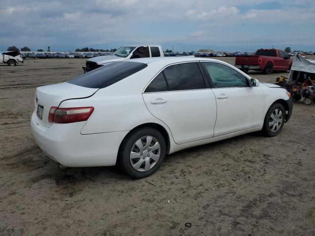 4T4BE46K39R073185 - 2009 TOYOTA CAMRY BASE WHITE photo 3