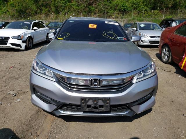 1HGCR2F83HA130437 - 2017 HONDA ACCORD EXL SILVER photo 5