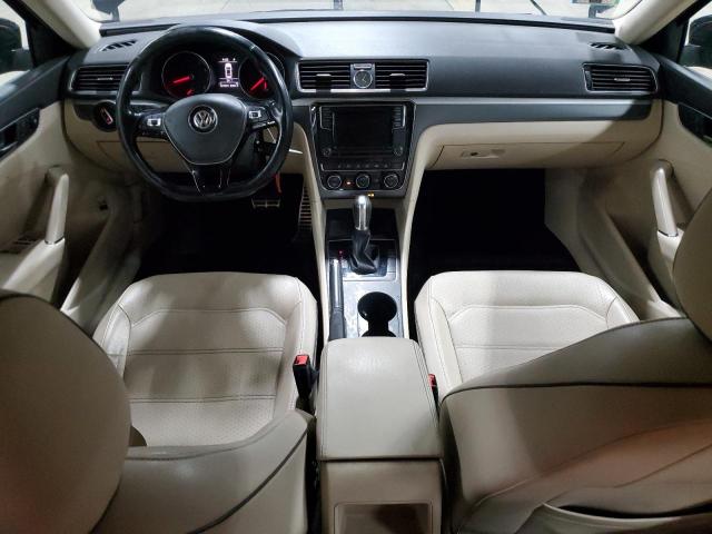 1VWDT7A39HC069156 - 2017 VOLKSWAGEN PASSAT R-LINE შავი ფოტო 8