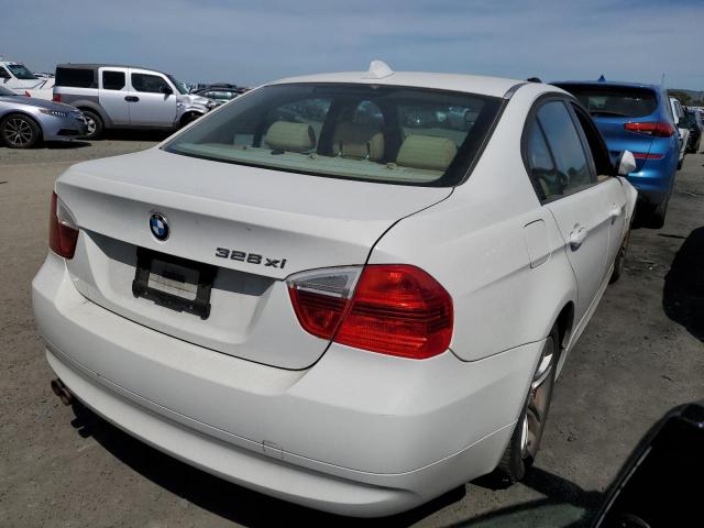 WBAVC73508KX91320 - 2008 BMW 328 XI SULEV WHITE photo 3