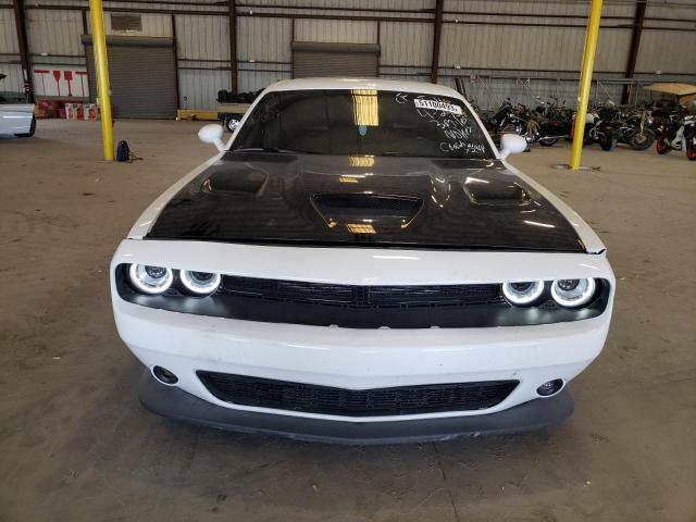 2C3CDZFJ9GH289816 - 2016 DODGE CHALLENGER R/T SCAT PACK WHITE photo 5