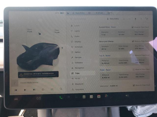 7SAYGDEE9RF119497 - 2024 TESLA MODEL Y 黑色 照片 9