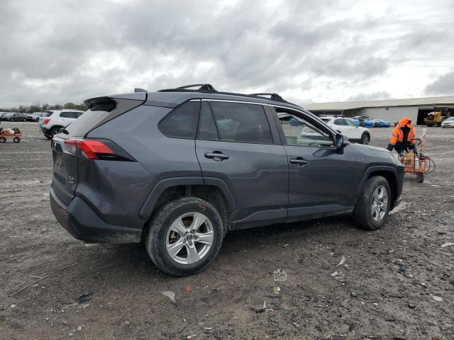 JTMP1RFV4KD027734 - 2019 TOYOTA RAV4 XLE Gris photo 3