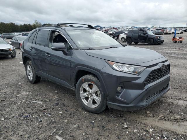 JTMP1RFV4KD027734 - 2019 TOYOTA RAV4 XLE Gris photo 4