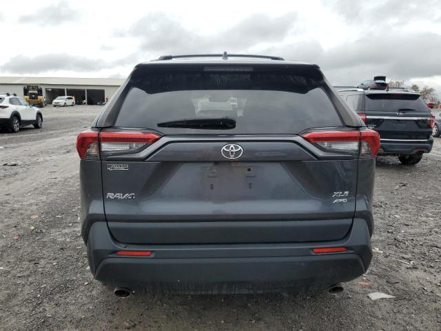 JTMP1RFV4KD027734 - 2019 TOYOTA RAV4 XLE Gris photo 6