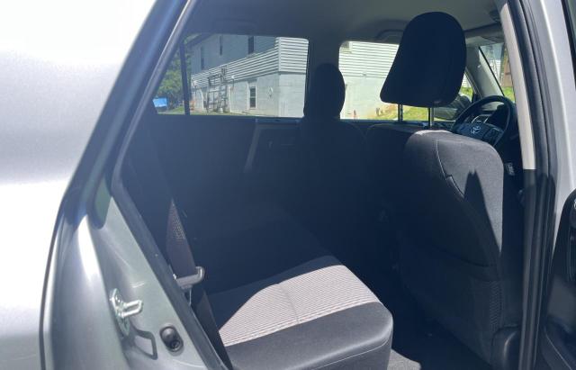 JTEMU5JR8M5900214 - 2021 TOYOTA 4RUNNER SR5/SR5 PREMIUM 银色 照片 6