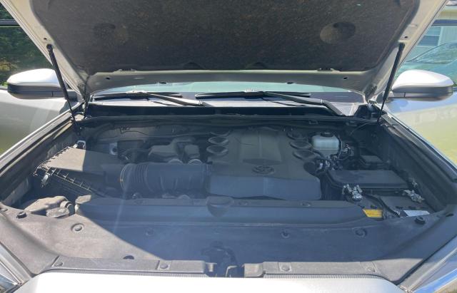 JTEMU5JR8M5900214 - 2021 TOYOTA 4RUNNER SR5/SR5 PREMIUM 银色 照片 7