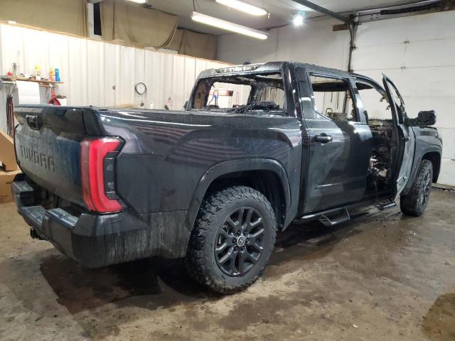 5TFNA5DB2RX199813 - 2024 TOYOTA TUNDRA CREWMAX PLATINUM შავი ფოტო 3